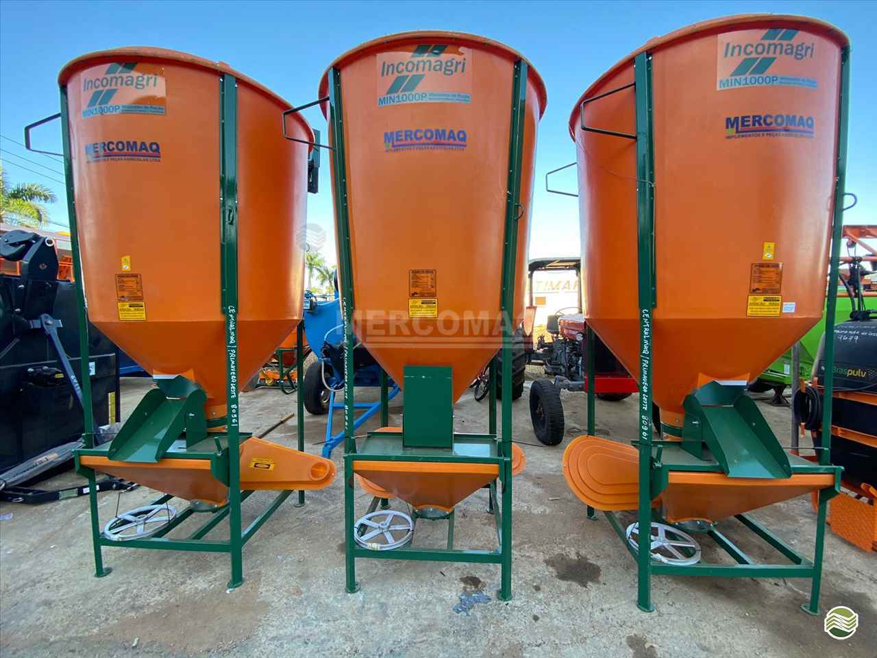 EQUIPAMENTOS PECUÁRIA MISTURADOR DE RAÇÃO Mercomaq - JAN PRIMAVERA DO LESTE MATO GROSSO MT
